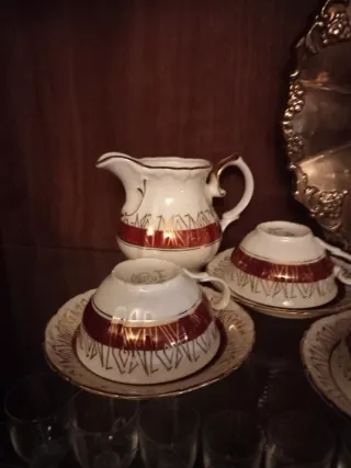 Juego de café Santa Clara porcelana. PERFECTO