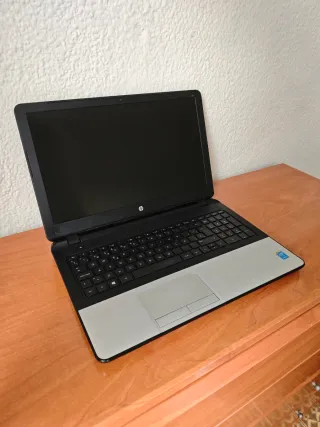 Portátil HP 15" 500GB