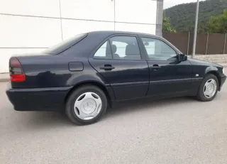 Mercedes-Benz Clase C 2000