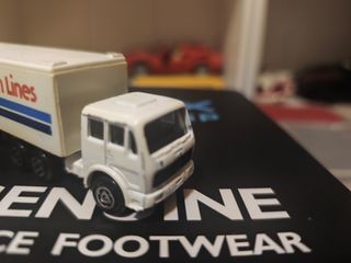 Lote 2 Camiones Majorette