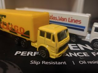 Lote 2 Camiones Majorette