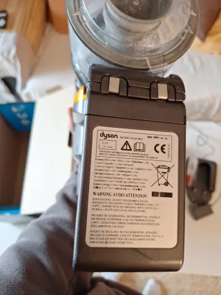 Aspirador Dyson DC16