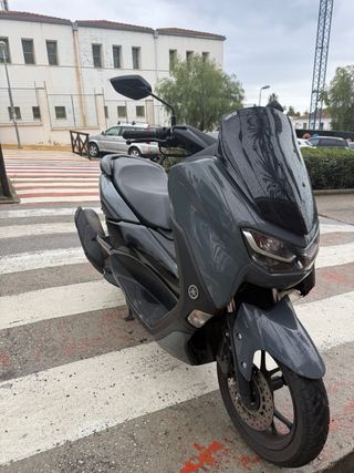 Yamaha Nmax 125 Gris 2023