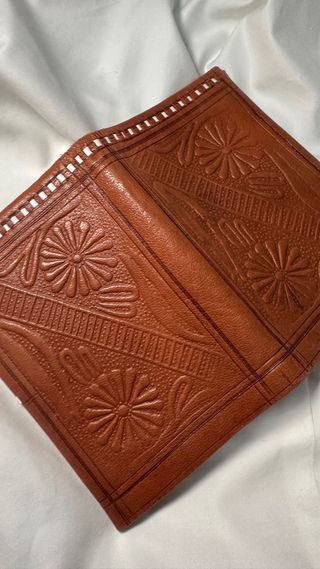 Cartera de mujer de cuero marrón