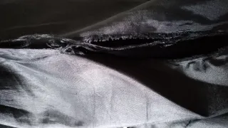 Falda larga negra con botones