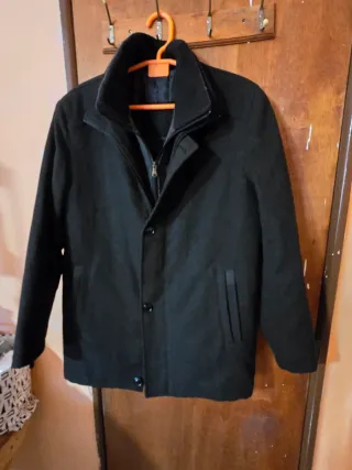 Abrigo negro acolchado doble cremallera L