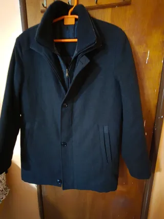 Abrigo negro acolchado doble cremallera L