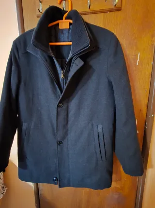 Abrigo negro acolchado doble cremallera L