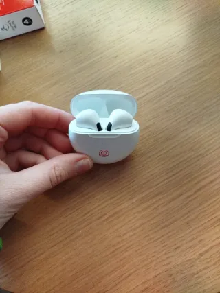 Auriculares Inalámbricos Mad Blancos