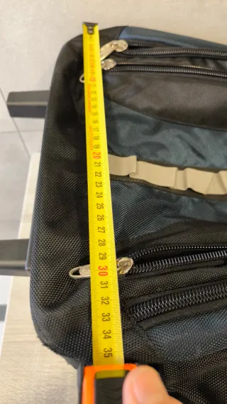 Mochila Aoking con ruedas y múltiples bolsillos