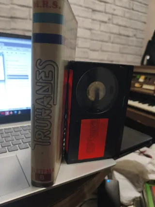 Beta Truhanes Película VHS