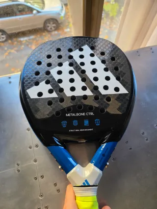 Pala pádel Adidas Metalbone Ctrl