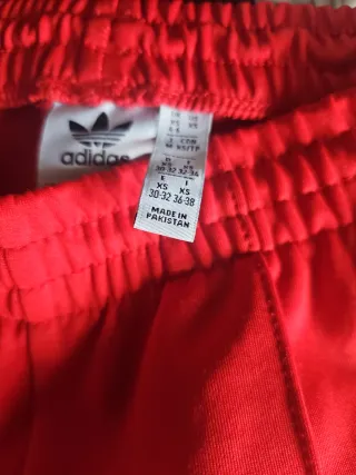 Pantalón chándal Adidas mujer rojo