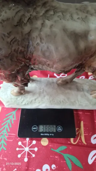 Figura Hutschenreuther de porcelana alemana