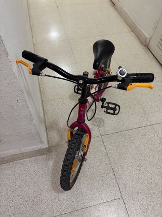 Bicicleta infantil morada