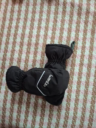 Guanti da neve az.pam neri bambino 5 anni