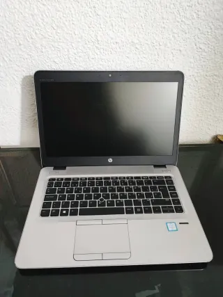 Computer portatile HP i5 da 16 GB SSD da 500 GB