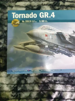 Maqueta Avión Tornado GR.4 1:32