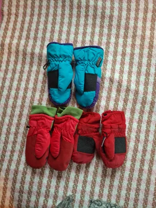 Set guanti neve bambino 3 paia da 4 anni a 6 anni