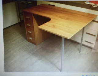 Mesa de escritorio esquinera madera y metal