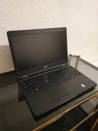 Portátil Dell i5 16GB 500GB 15" Full HD