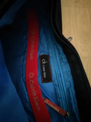 Bolso Calvin Klein Negro y Rojo