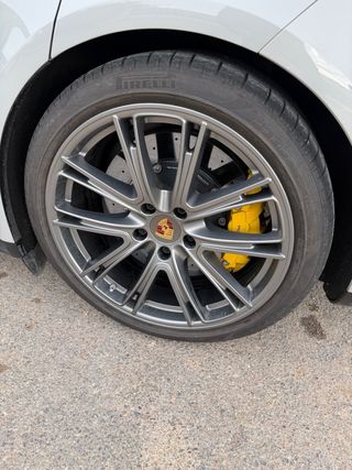 Porsche Panamera sport turismo sehybrid