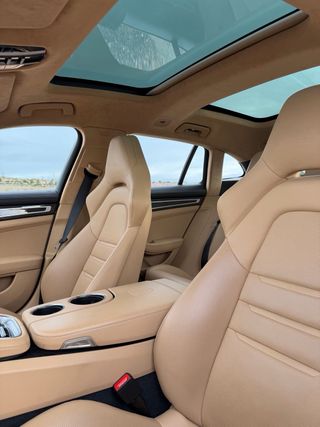 Porsche Panamera sport turismo sehybrid