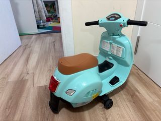Moto Vespa Infantil