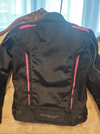 Chaqueta Moto Mujer Talla S Negra y Rosa