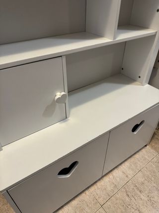 Librería infantil casa blanca