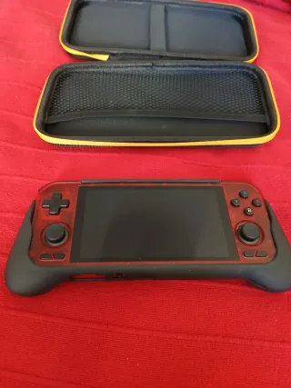 Consola portatil emuladora Retroid Pocket 4 pro