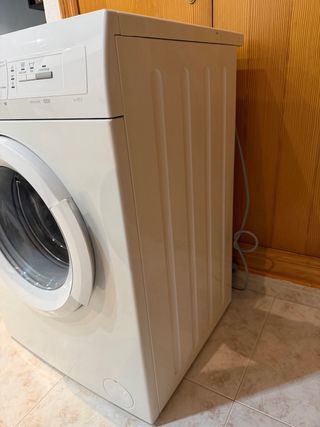 Lavadora Balay 1000 RPM
