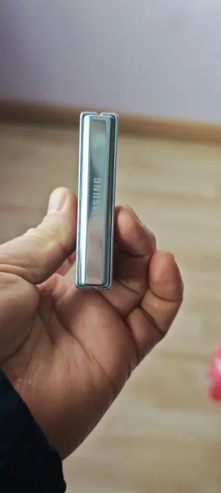 Samsung Z Flip 5