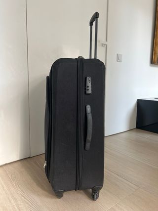 Maleta Sansonite, negra, grande