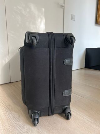 Maleta Sansonite, negra, grande