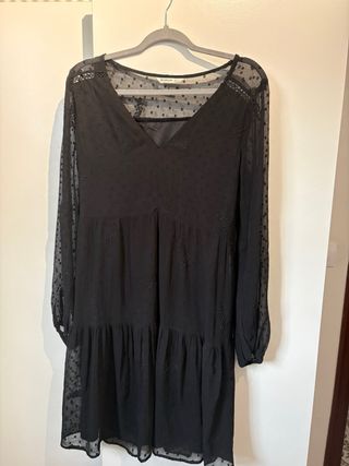 Vestido negro plumeti Stradivarius Talla M