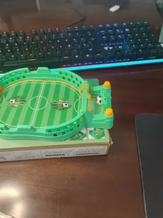 Mini futbolín de mesa para niños