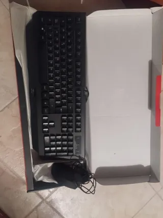 Teclado y Ratón Gaming Mars Gaming RGB