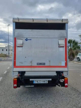 Renault Trucks Maxity 2012