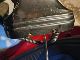 Teléfono antiguo de baquelita negro