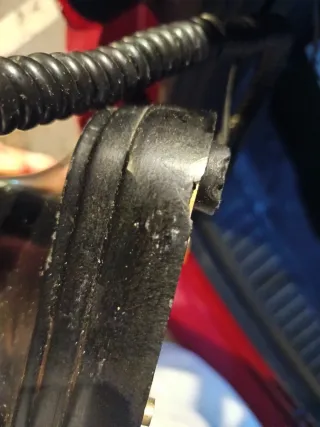 Teléfono antiguo de baquelita negro