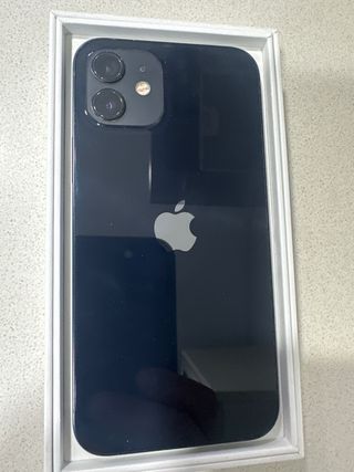 iPhone 12 como nuevo