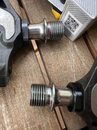 Pedales Shimano Ultegra 8000 + Calas