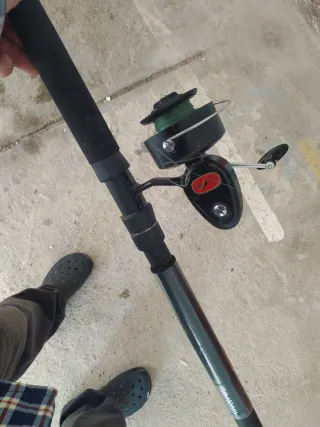 Caña de pescar con carrete 2m