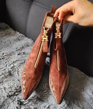 Botines de cuero con pelo de caballo