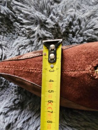 Botines de cuero con pelo de caballo