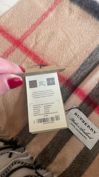 Bufanda Burberry Clásica Tartán Beige