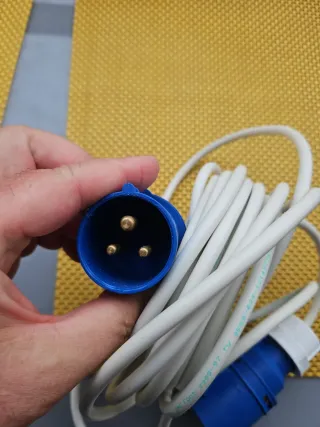 Cable de caravana azul y blanco