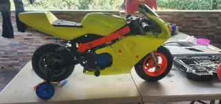 Se cambian por moto 49cc 50cc